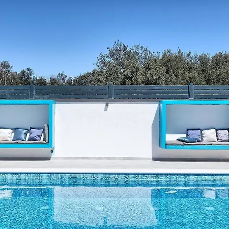 Mit Privatpool Fuer 5 Personen Ca 100 Qm In Pula, Istrien Istrische Riviera Holiday home Pula